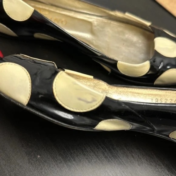VTG Valentino Garavani Patent Leather Polka Dot Flats IT 37 US 7 - Picture 8 of 11